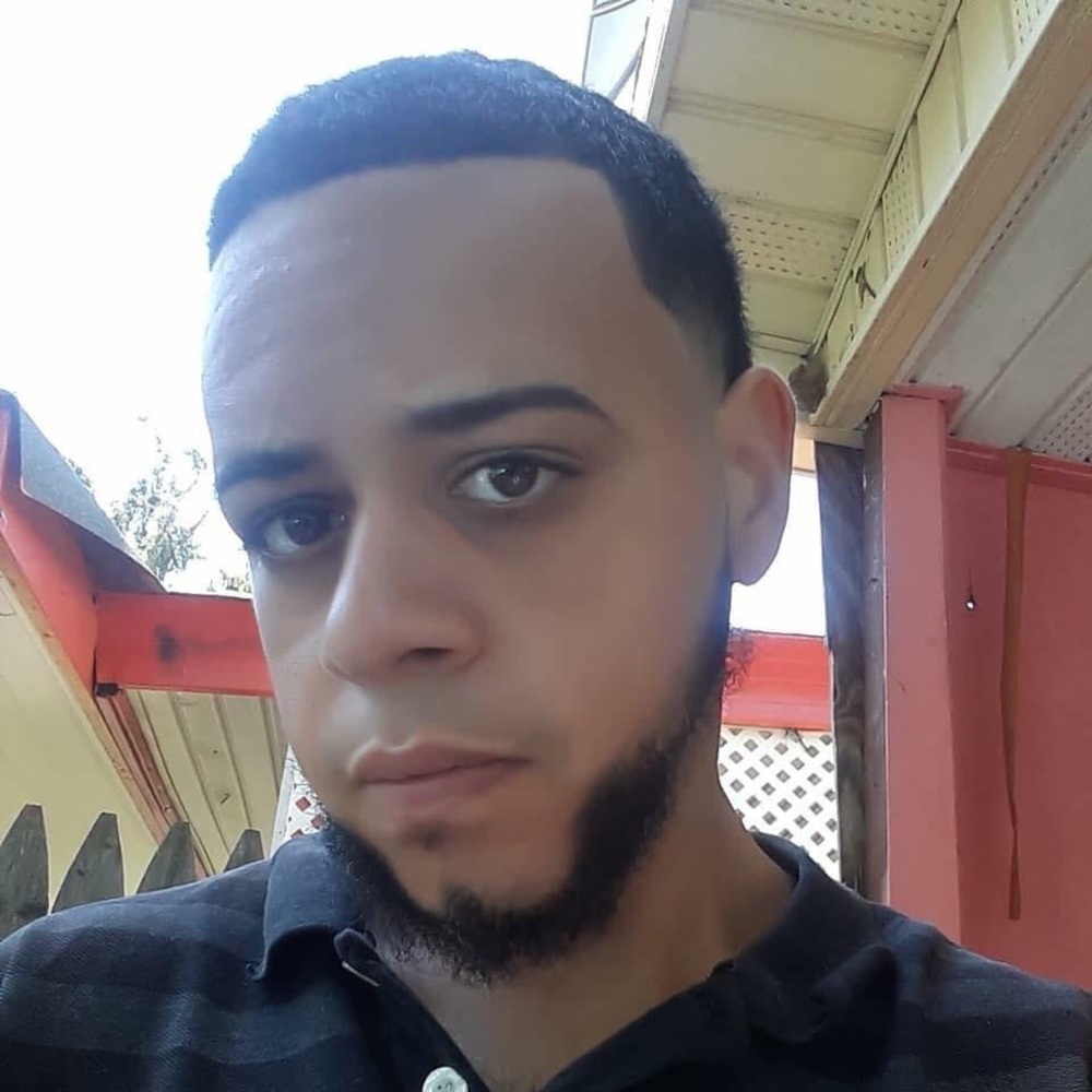 Meet your Posher, Luis
